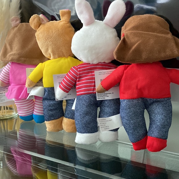 PBS KIDS Arthur Plush collection - Picture 3 of 3